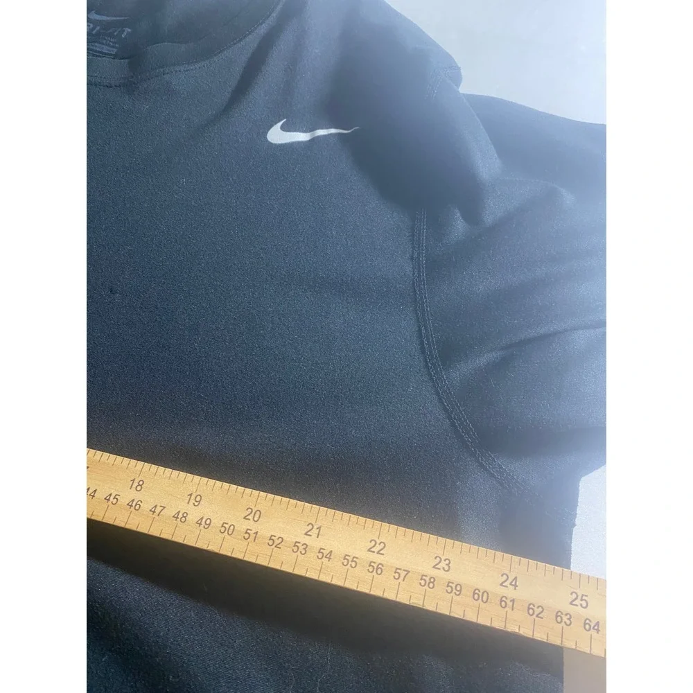 Nike Dri-FIT T-Shirt Mens XXL Black Good Short Sleeve Athletic Swoosh Logo